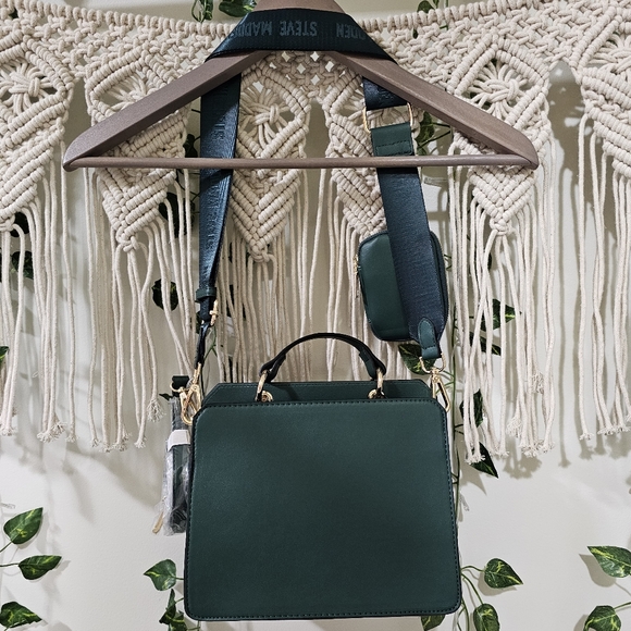 RARE* NEW! Steve Madden Bevelyn "CEDAR GREEN" Crossbody Bag Purse - Picture 3 of 8